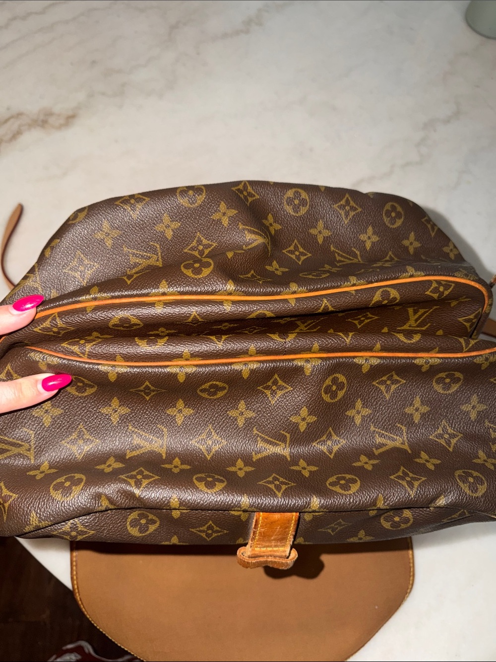 Louis Vuitton Monogram Canvas Messenger Bag - Picture 15 of 17